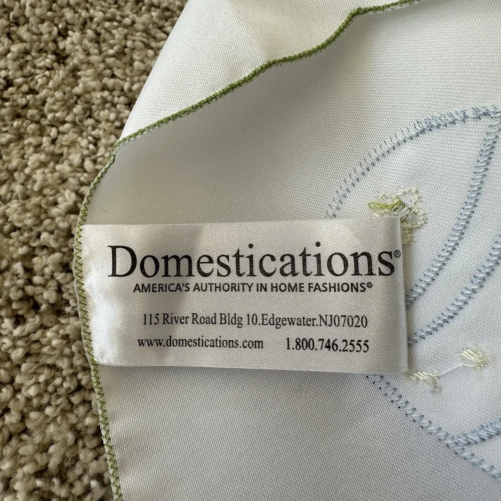 Domestications Easter Cutwork Embroidered Pastel Tablecloth Square Satin 34